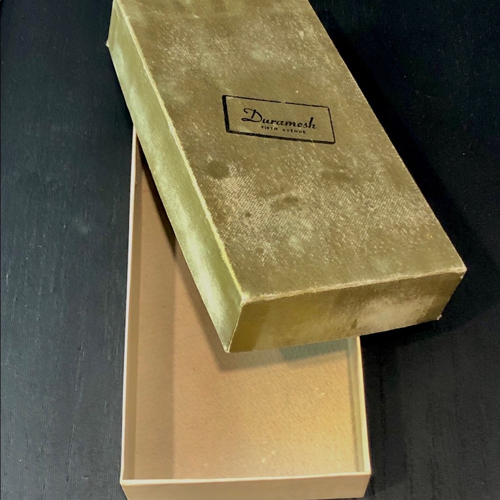1960’s Duramesh Hinged Clutch - Picture 9 of 9